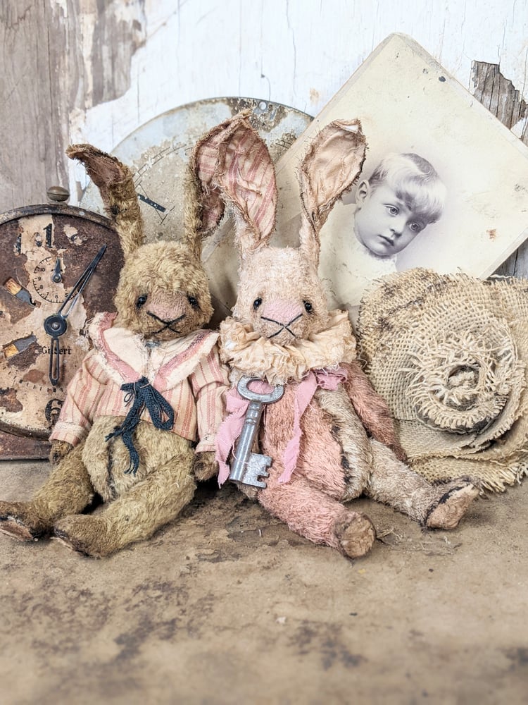 Image of 5" (7" incl ears)  Vintage Shabby PiNK & CReAM Rabbit by Whendi's Bears