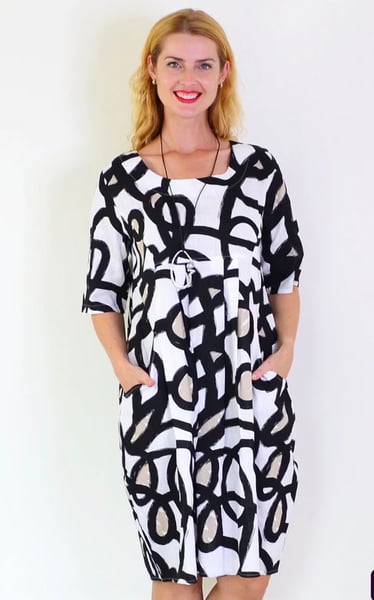 Image of Cleo Linen/Cotton Dress - Black/White Abstract