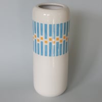 Image 1 of Tall geometric vase 1