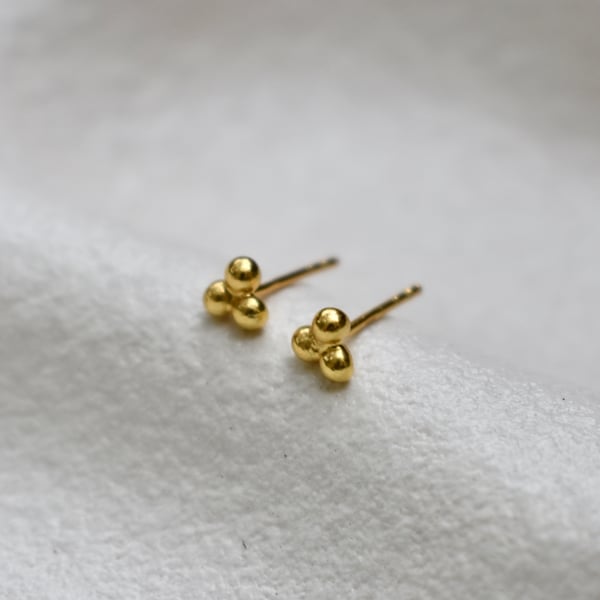 Image of LENNOX STUDS GOLD