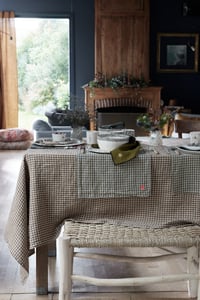Image 3 of Nappe Vichy
