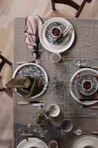 Image 4 of Nappe Vichy