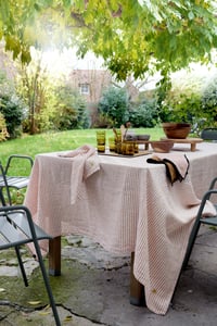 Image 1 of Nappe Rayée