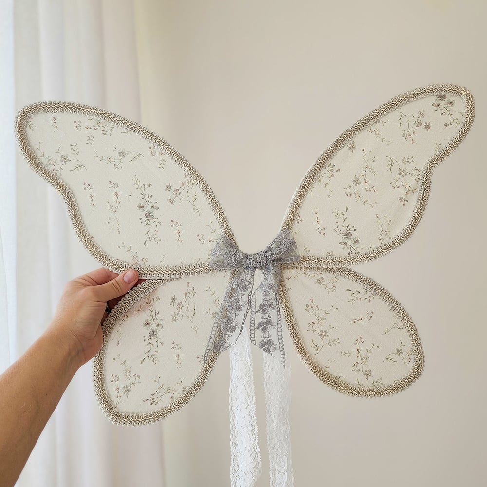 Image of Linen floral wings (large)