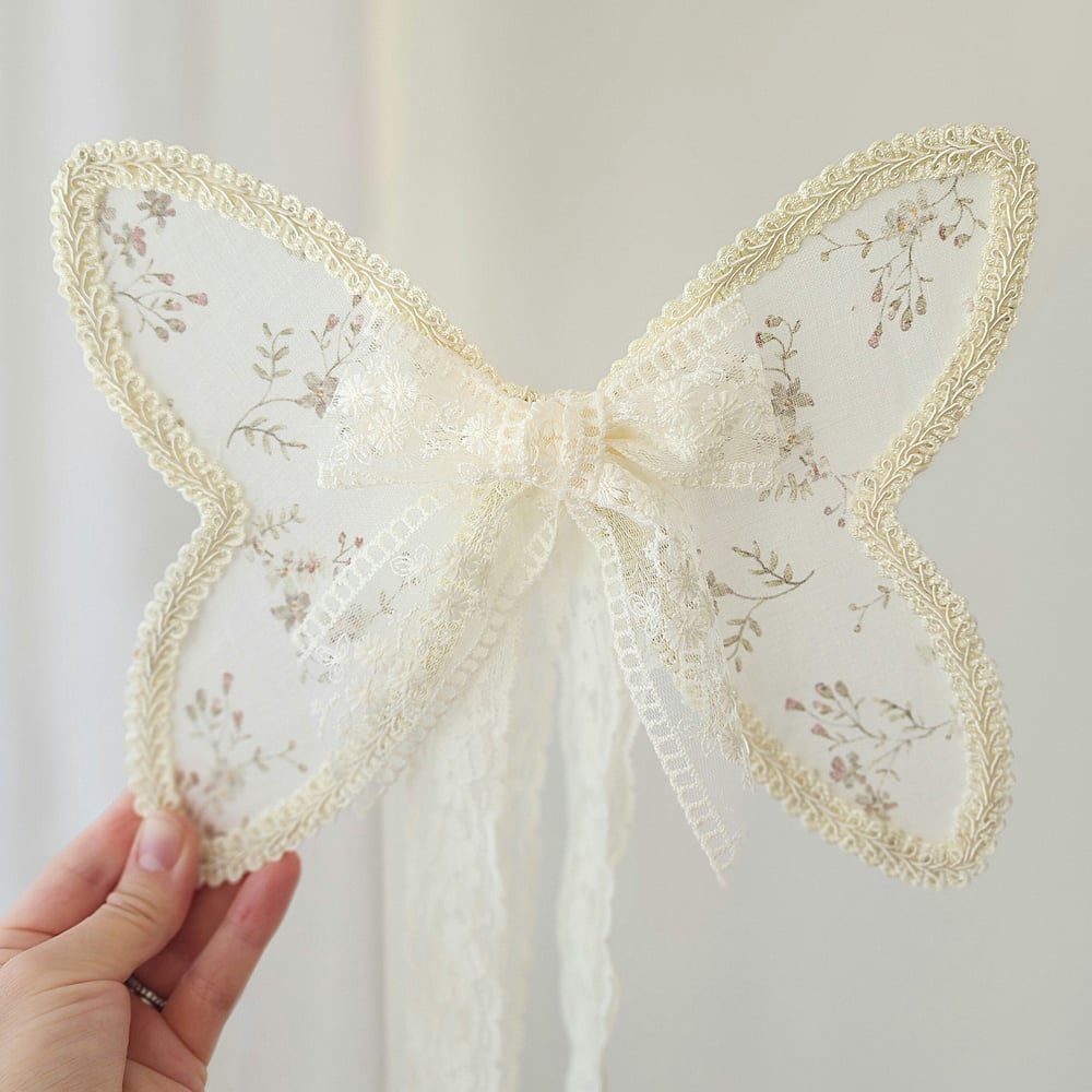 Image of Ivory Linen floral wings (small and medium)