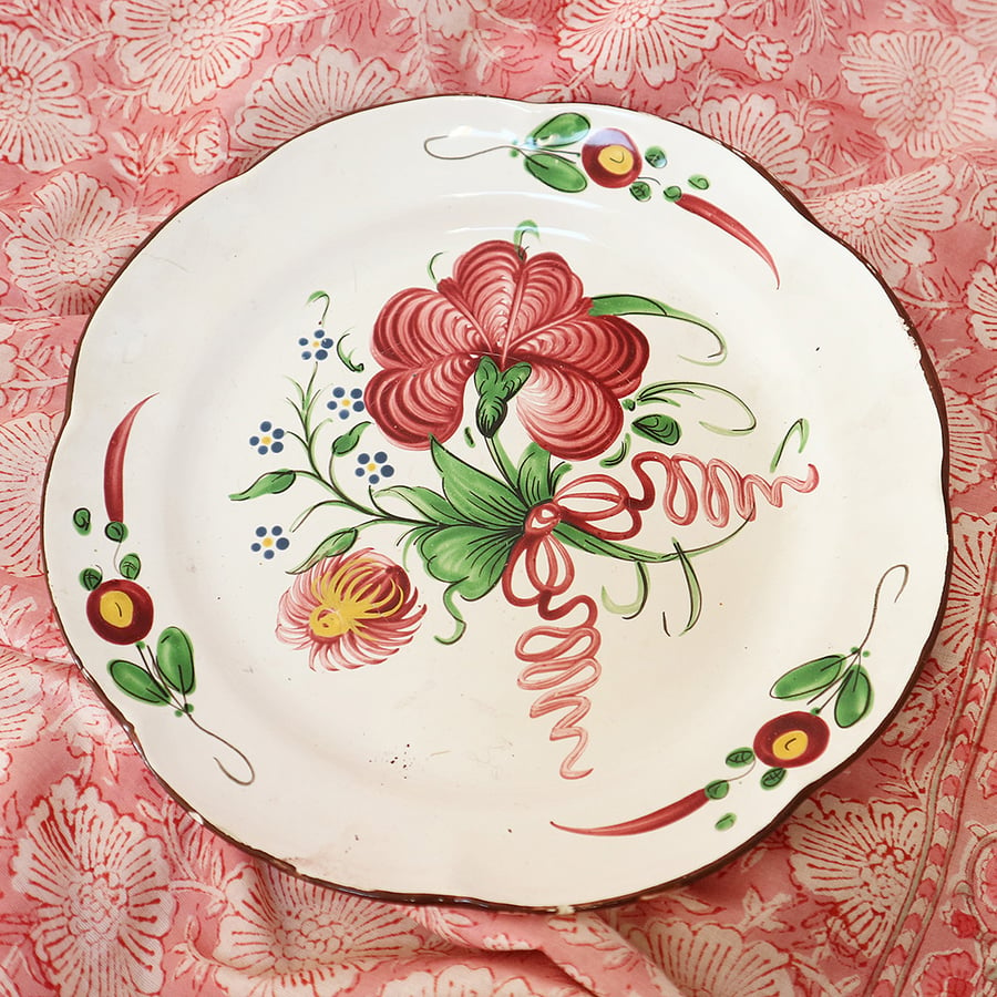 Image of Assiette fleurs roses années 50 