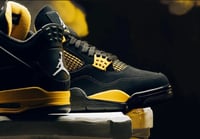 AIR Jordan retro “THUNDER”