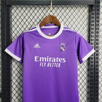 Image 3 of Real Madrid Retro 16/17 Away Kids Kit