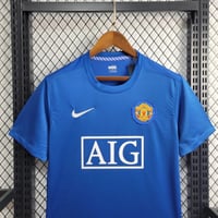 Image 3 of Manchester United Retro 08/09 Third Jersey