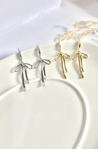 Image 5 of "Sleepy" Bow Earrings