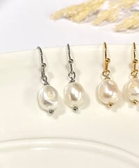 Image 3 of "Daily" Pearl Earrings