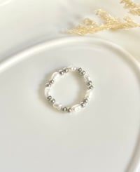 Image 4 of Double Beaded Pearl Ring