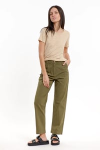 Image 2 of Pantalón Aisse Khaki