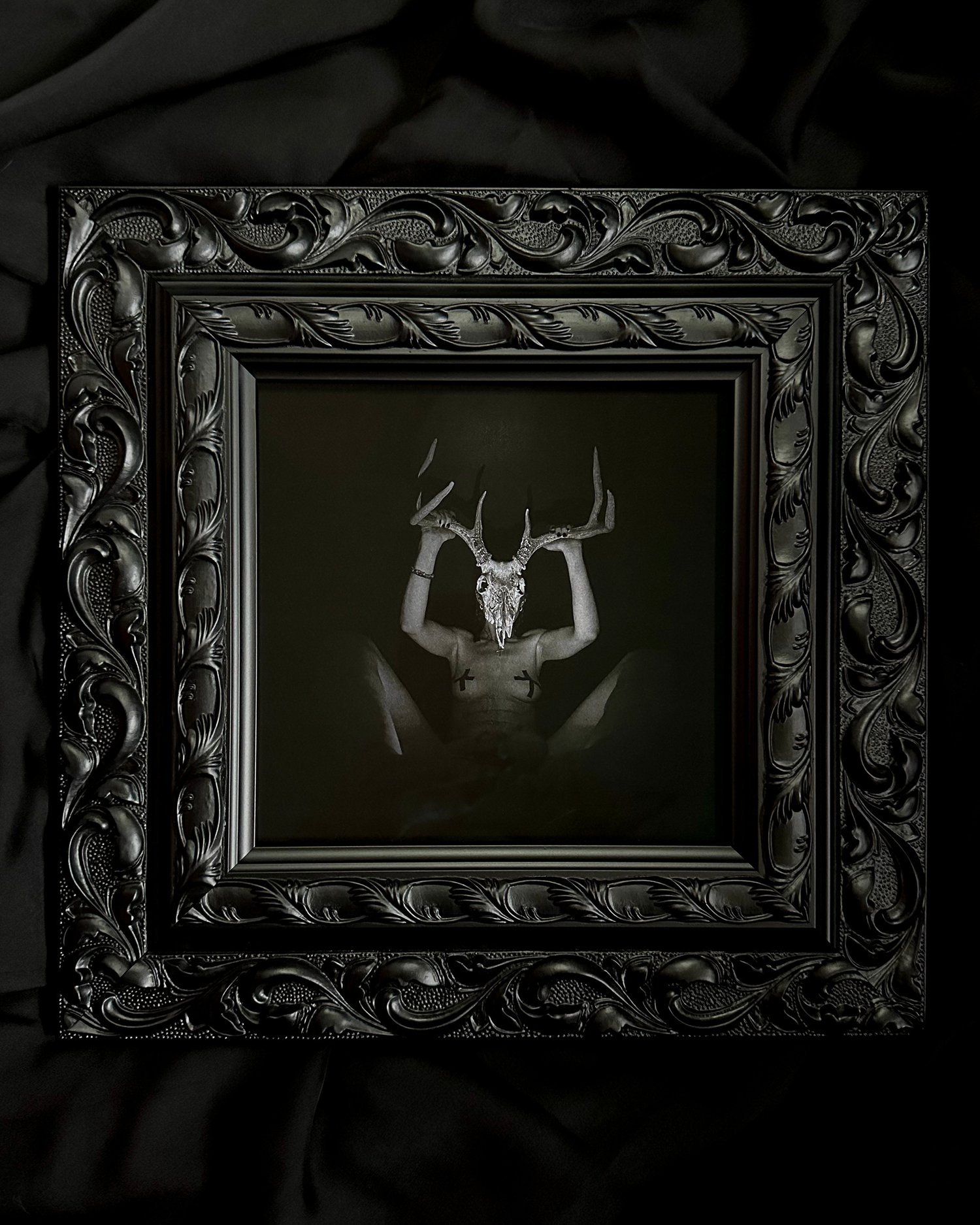 Image of In the garden I will find you part I. 1/1 sigilised curio.