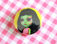 Image 4 of Dear Girlface Dolls 1" Pin / SERIES 2