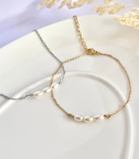 Image 1 of "Tranquil" Pearl Row Anklet