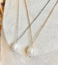 Image 3 of "Lone" Pearl Necklace