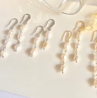 Image 1 of Etched Layered Pearl Earrings?