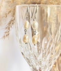 Image 3 of Etched Layered Pearl Earrings?