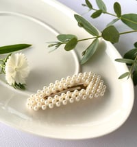 Image 1 of 2 PCS Pearl Hair Clips