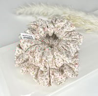 Image 3 of Floral Scrunchie