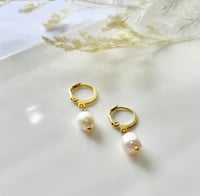 Image 4 of "Daily" Pearl Huggie Earrings