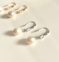 Image 3 of Crystal Pearl Earrings