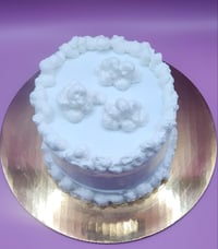 Image 1 of Vanilla Cloudy Sky Keto Minicake With Lactose-Free Whipped Cream