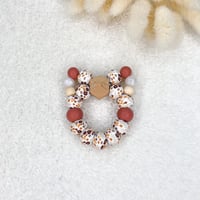 Image 2 of Anneau de dentition .. Fleur d'automne & terracotta .. Petit Chat