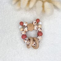 Image 3 of Anneau de dentition .. Fleur d'automne & terracotta .. Petit Chat
