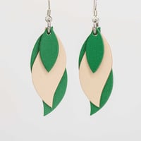 Australian leather leaf earrings - Emerald green and beige