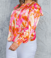 Image 2 of Pretty in Color Top-Curves of Sashay