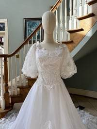 Image 3 of 1980s Lace Wedding Gown