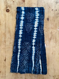 Image 3 of 60s AFRICAN HAND-LOOMED AND HAND-DYED INDIGO SCARF