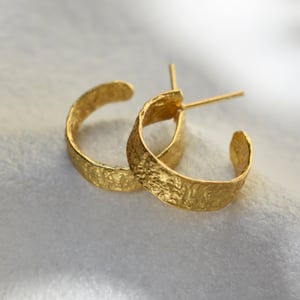 Image of CARRIE HOOPS GOLD