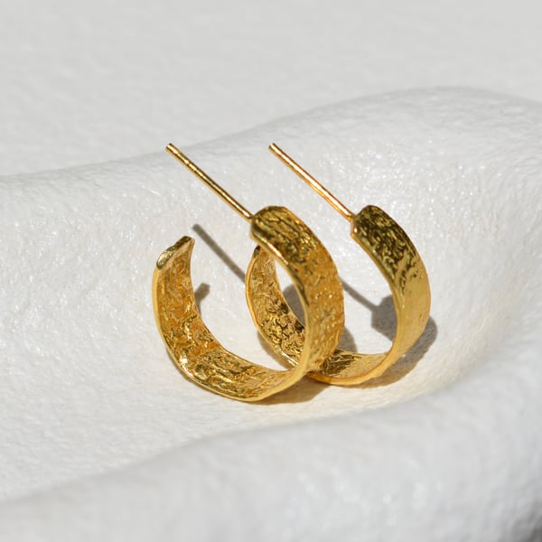 Image of CARRIE HOOPS GOLD