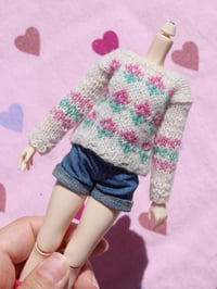 Image of Flowers sweater (white)  for Blythe/Obitsu22