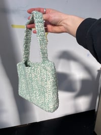 Image 2 of FLUFFY BAG - Pistache
