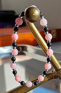 Frosted pink Agate and black Agate bracelet.