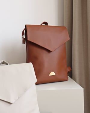 Image of ZOE_ARCHIVE_SILUR CHAI 15-16" Notebook backpack