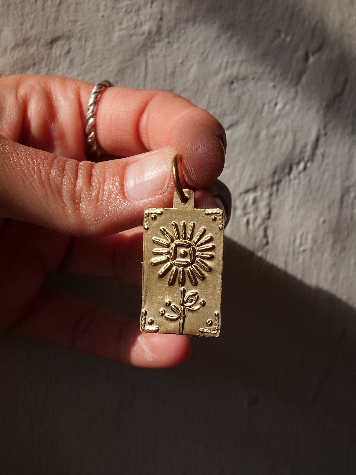 Image of Boucles d’oreille fleurs imaginaires