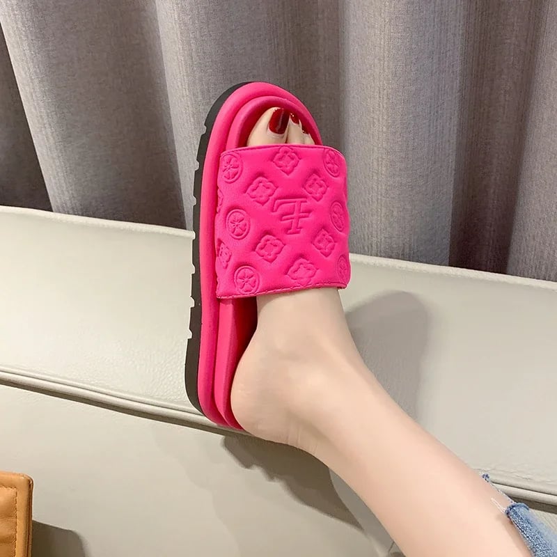 Ladies Magic Sticker Flat Slippers Summer New Designer Luxury Sandals for Elegant Women 
