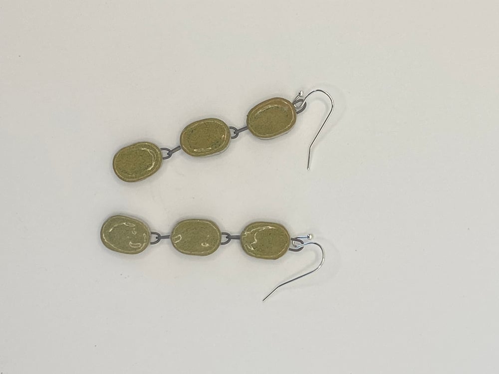 Image of Green dangle earrings