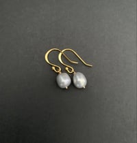 Image 1 of Violet Grey Pearl in Gold Vermeil