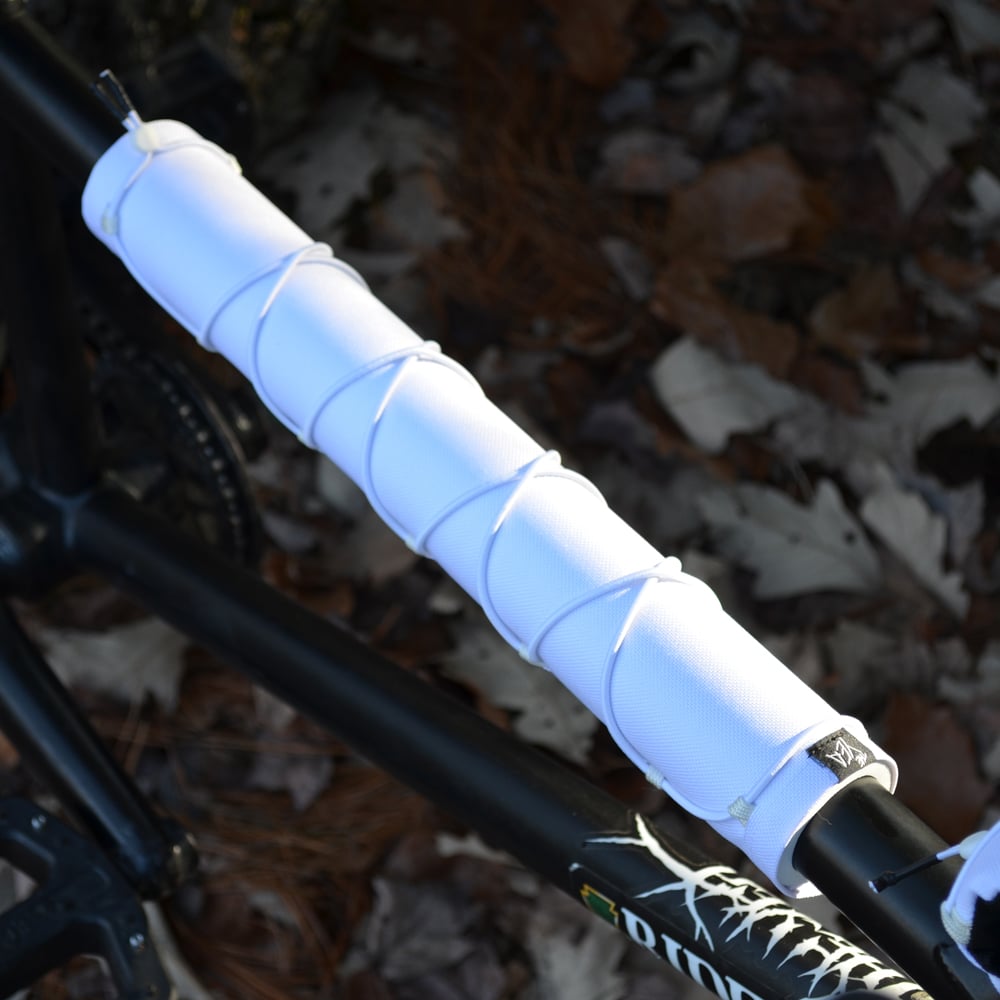 Image of 1 of 1 White Cargo Top Tube Pad