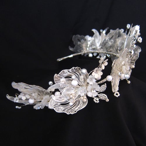 Image of Fae of the Frost headpiece 