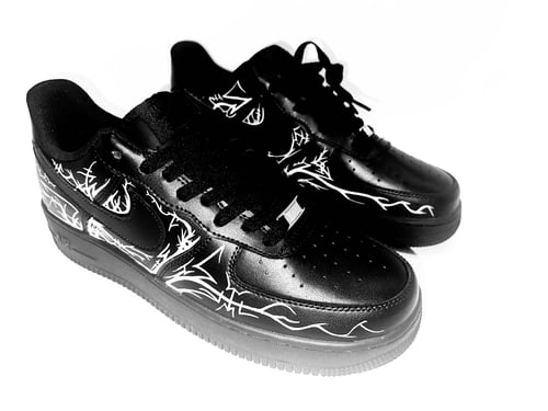 Image of CUSTOM HANDPAINTED AF1 BLACK