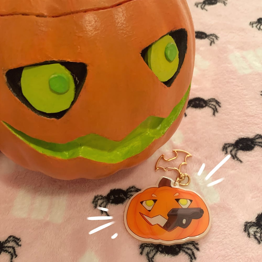 Image of Pumpkin Criminal Glow in the Dark Acrylic Charms [TF2]