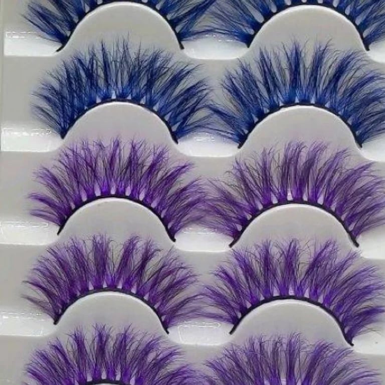 Image of COLORFUL LASHES 
