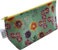 Image 4 of Retro Floral Cosmetic Bag